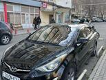 Hyundai Elantra-1