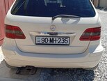 Mercedes B 200-3