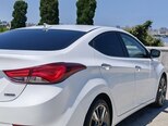 Hyundai Elantra-3