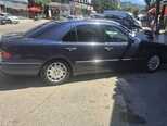 Mercedes E 200-5