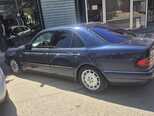 Mercedes E 200-3