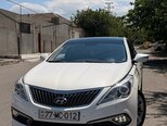 Hyundai Grandeur-1