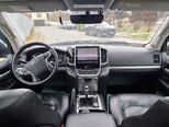 Toyota Land Cruiser-3