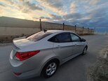 Hyundai Accent-4