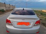 Hyundai Accent-2