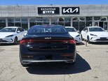 Kia K5-6