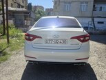 Hyundai Sonata-2