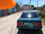 Mercedes E 240-3