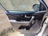 Kia Sorento-16
