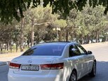 Hyundai Sonata-6