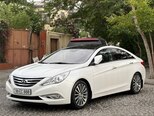 Hyundai Sonata-1
