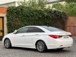 Hyundai Sonata-5