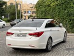 Hyundai Sonata-6