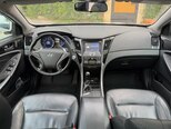 Hyundai Sonata-14