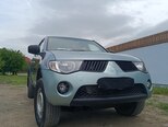 Mitsubishi L200-15