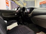 Mitsubishi L200-12