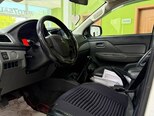 Mitsubishi L200-8