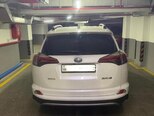Toyota RAV4-2