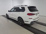 BMW X7-4