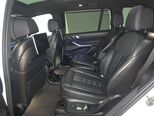 BMW X7-10