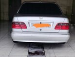 Mercedes E 320-11