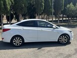 Hyundai Accent-5