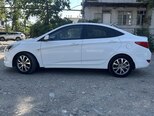 Hyundai Accent-6