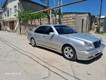 Mercedes E 240-6