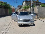 Mercedes E 240-7