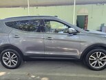 Hyundai Santa Fe-5