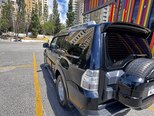 Mitsubishi Pajero-13
