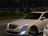 Hyundai Genesis-16