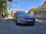 Hyundai Elantra-3