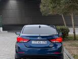 Hyundai Elantra-4