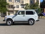 LADA (VAZ) Niva-11