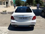 Mercedes E 300-5