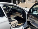 Mercedes E 300-11