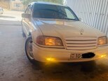 Mercedes C 200-1