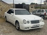 Mercedes E 240-5
