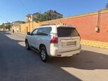 Toyota Land Cruiser Prado-4