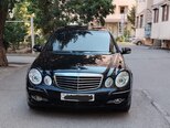 Mercedes E 220-1