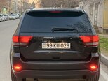 Jeep Grand Cherokee-2