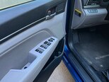 Hyundai Elantra-10