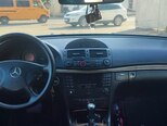 Mercedes E 220-2