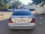 Mercedes E 220-3