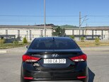 Hyundai Elantra-4