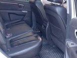 Hyundai Santa Fe-11
