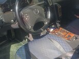 Mercedes E 200-3