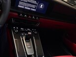 Porsche 911 Carrera GTS-9