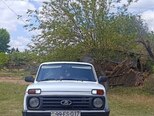 LADA (VAZ) Niva-2